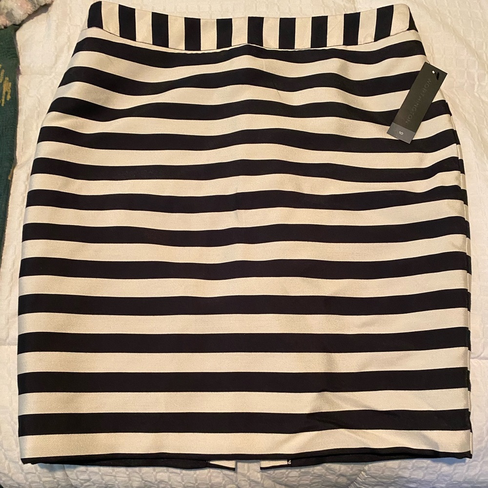 Worthington Skirt